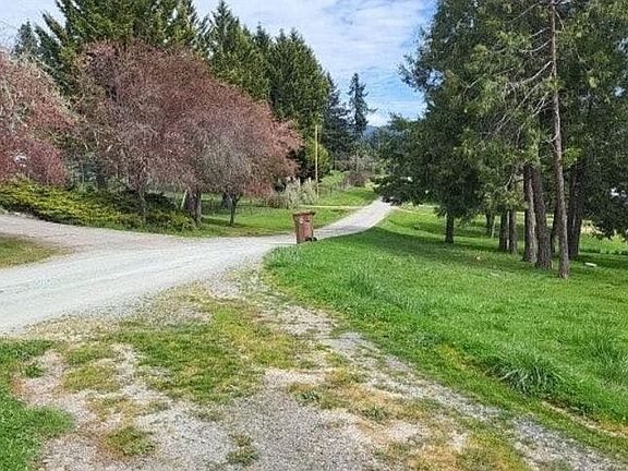 5th image of 161 View Ln