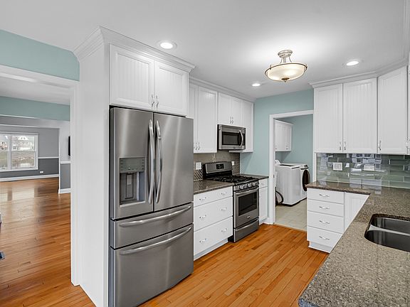 5th image of 14411 Golf Rd