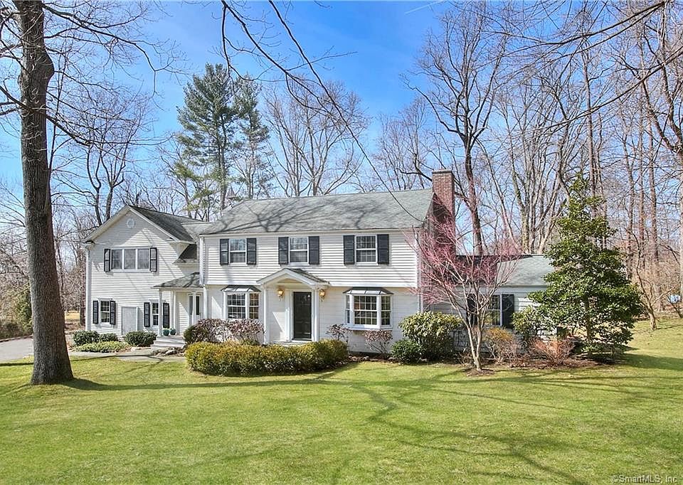 46 Woodway Ridge Lane