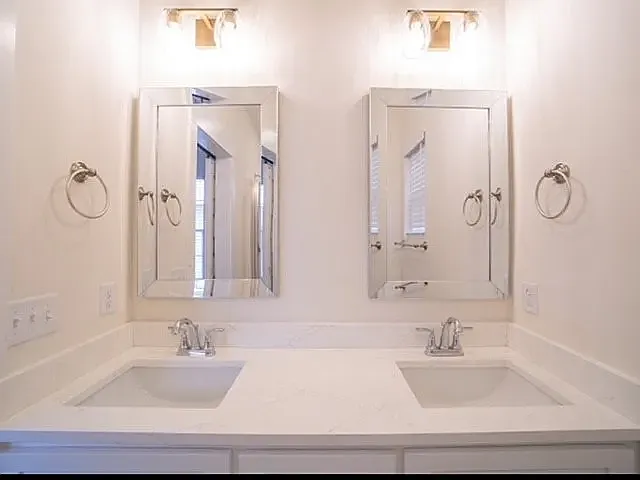 317 Palmetto St — Photo 5