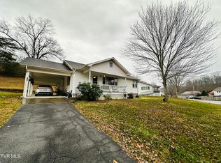 155 Reading Rd, Weber City, VA 24290