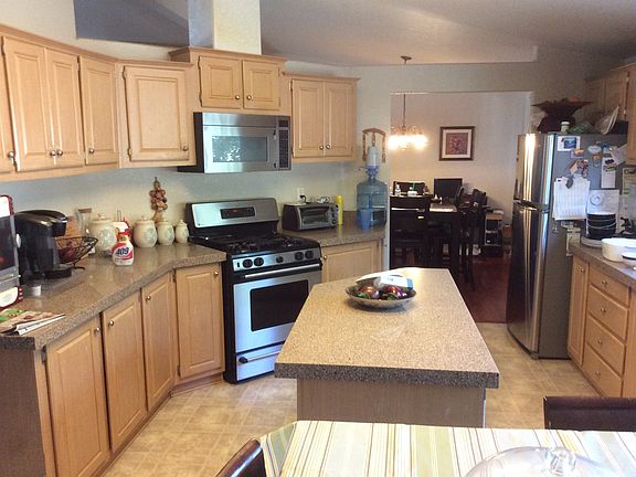 2nd image of 31313 Rowley Ln
