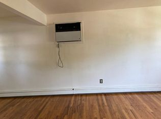 12 Crest Hill Ct FLOOR 2, Huntington Station, NY 11746