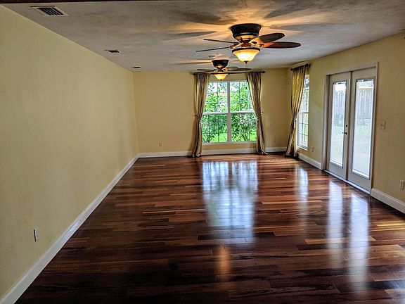 5th image of 20 Brookside Cir