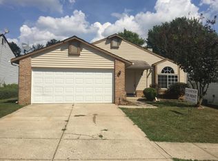 1001 Kara Ln, Greenwood, IN 46142