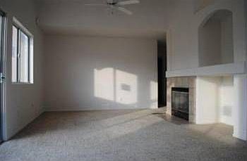4th image of 3913 Wild Rose Ln