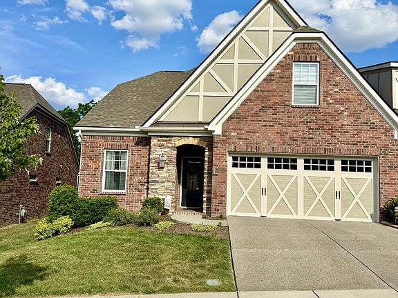 5th image of 883 Cherry Grove Dr