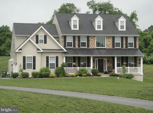 120 Spring Ave, Holland, PA 18966