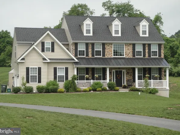 120 Spring Ave, Holland, PA 18966