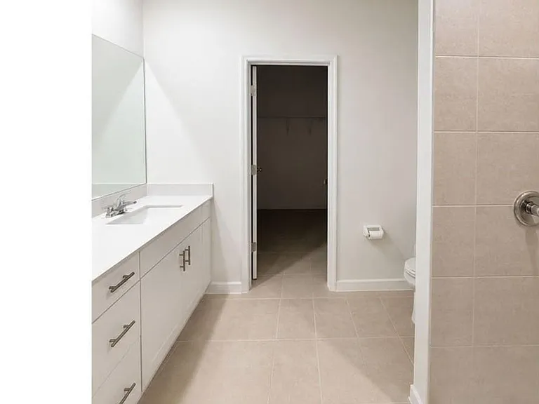 17277 Cantu Ct — Photo 4