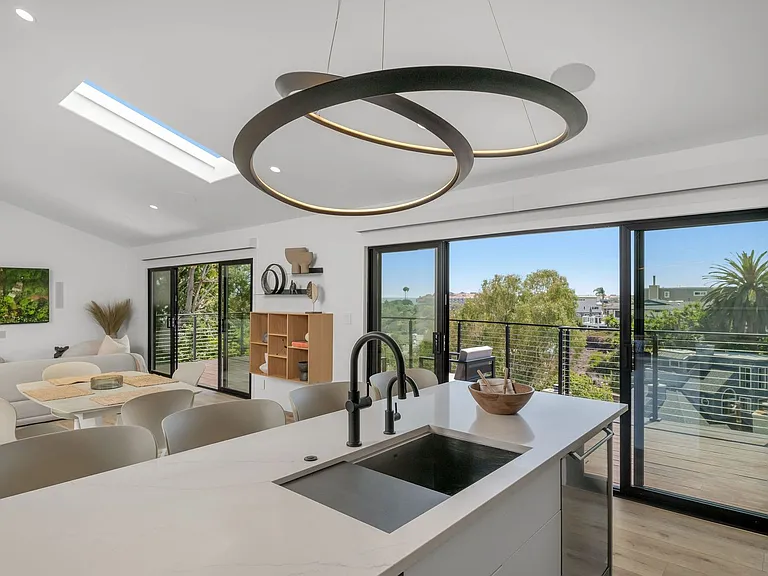 34031 Mazo Dr — Photo 16