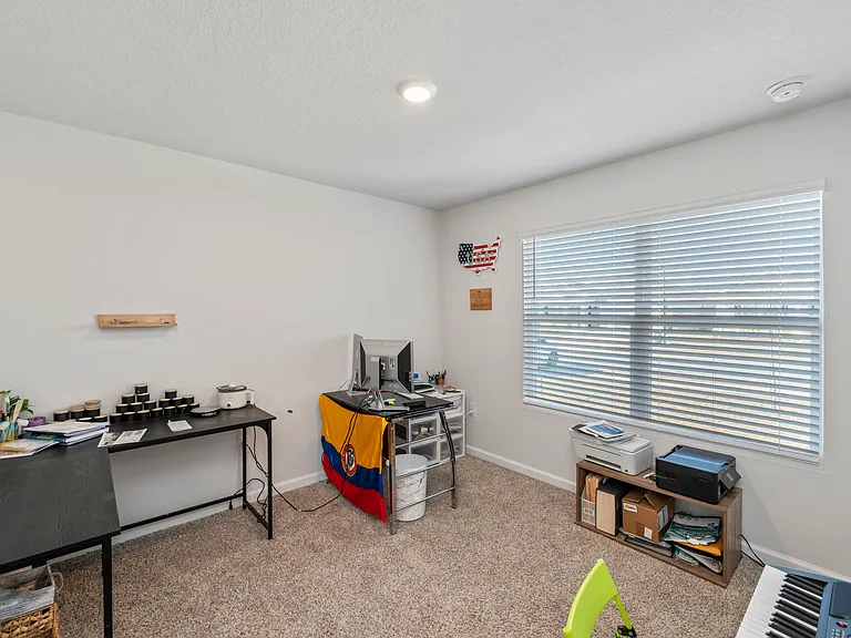 4735 Airmen Dr — Photo 22