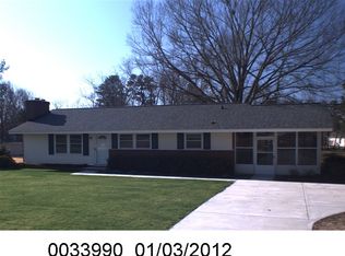 3103 Venus Dr, Raleigh, NC 27604