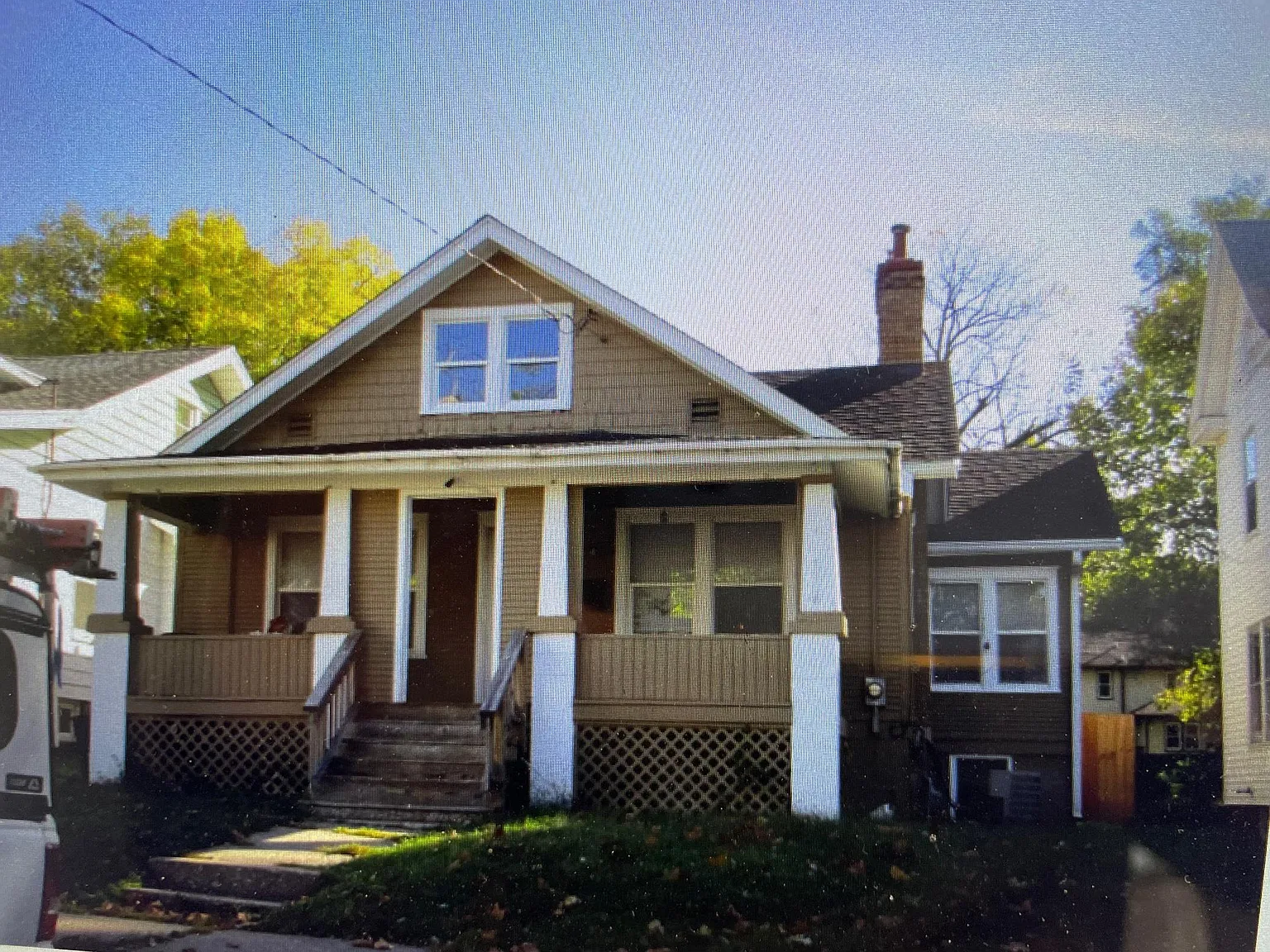 2410 N Dechman Ave photo 1