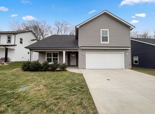 112 Lucerne Ln, Clarksville, TN 37040