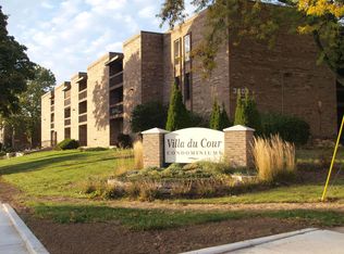 Villa Du Cour, Milwaukee, WI 53222