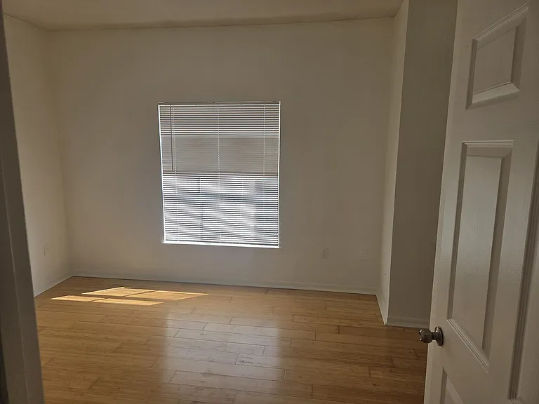6013 Westgate Dr #2421 — Photo 14