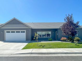 915 SW Coyote Dr, Hermiston, OR 97838