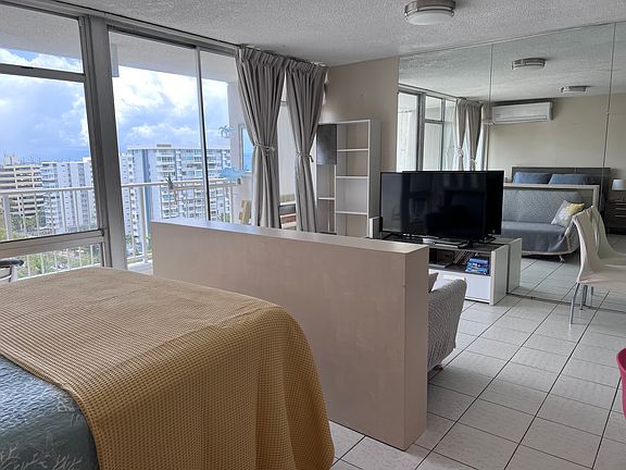 4th image of 5859 Avenida #1411