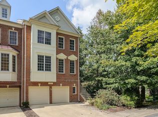 11912 Grey Hollow Ct #81, North Bethesda, MD 20852