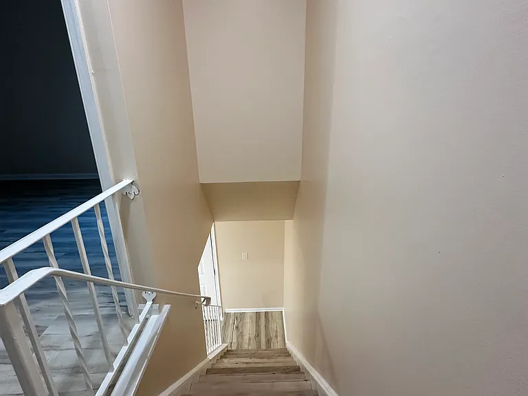 2 Churchill Cir — Photo 31