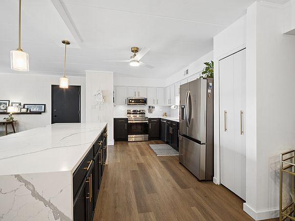 5th image of 900 S River Rd APT 4B