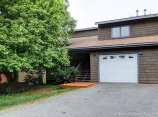 9725 Reliance Dr, Anchorage, AK 99507