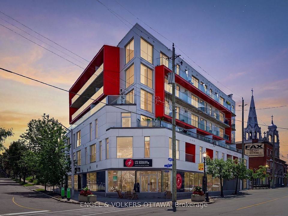 1st image of 1000 Wellington St W #403