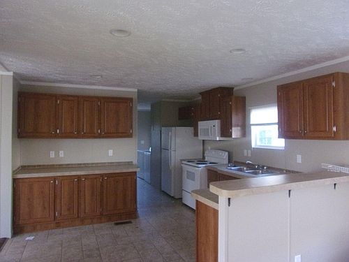 4th image of 98 Lynnwood Cir