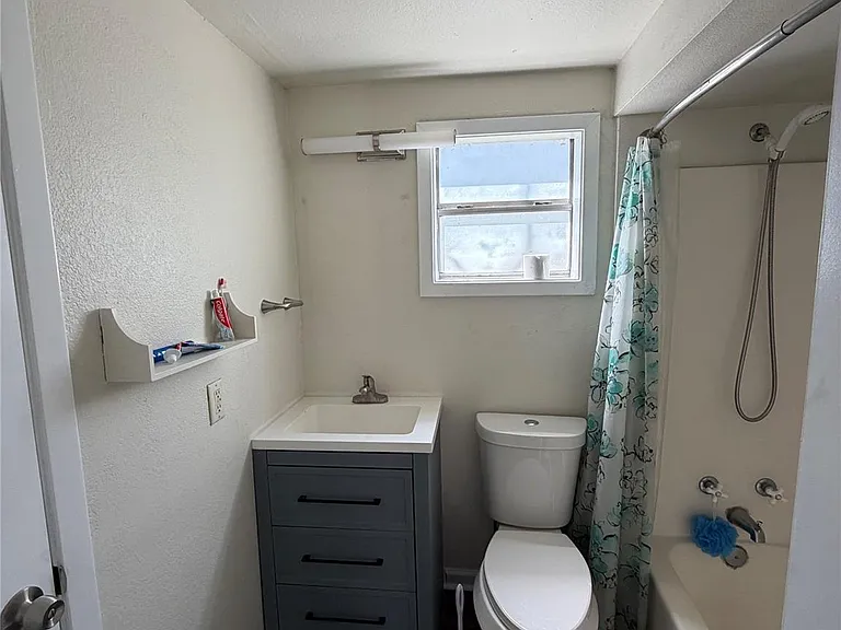 507 Swanee Dr #B — Photo 8