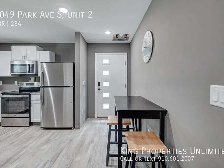 5049 Park Ave S #2 — Photo 16