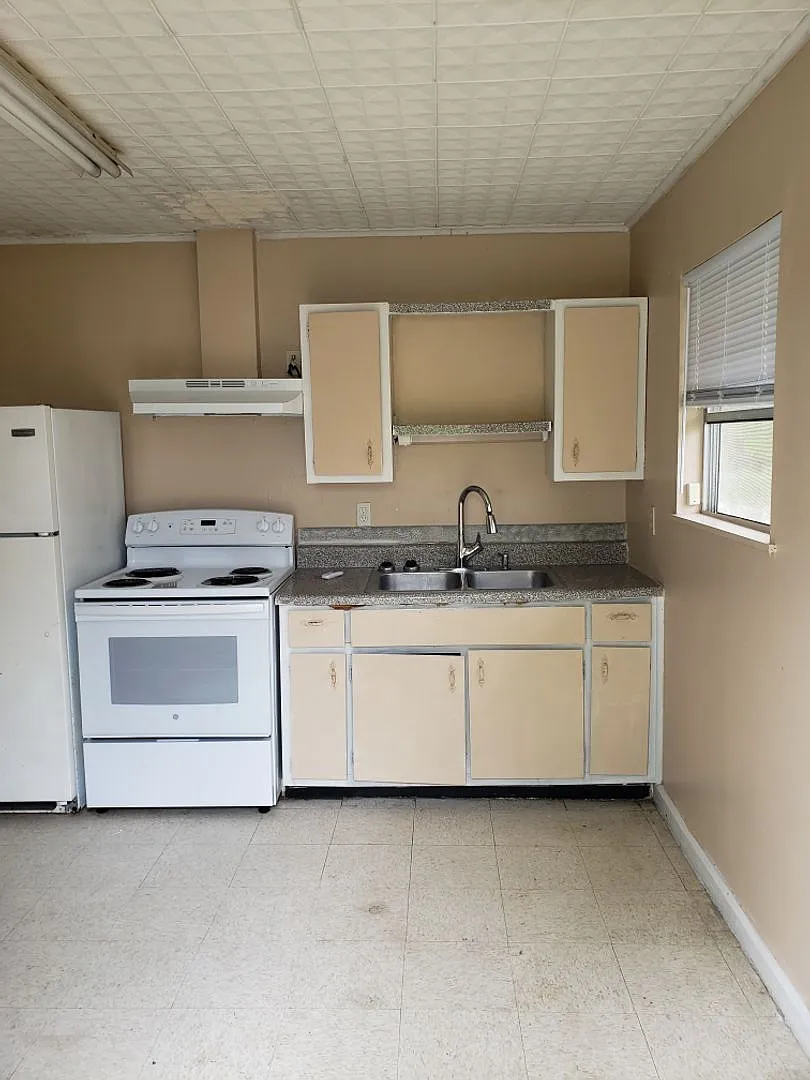4129 Hwy1 — Photo 3