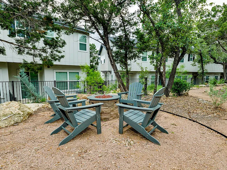 12001 Vista Parke Dr #1103 — Photo 27