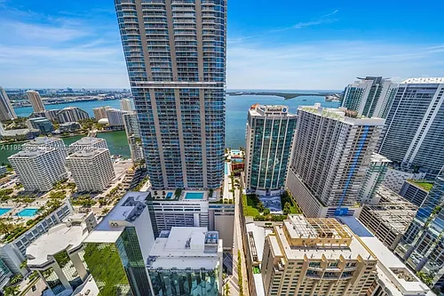 1060 Brickell Ave #415 Photo 1