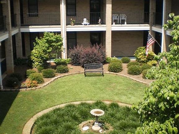 3rd image of 1003 Christine Ave APT 209