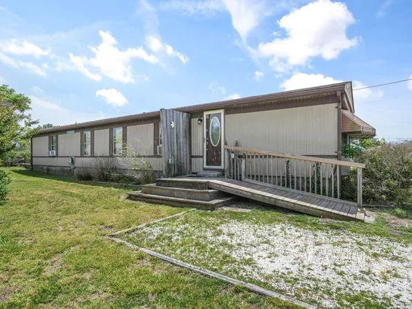 8145 Sea Shell Dr, Chincoteague, VA 23336