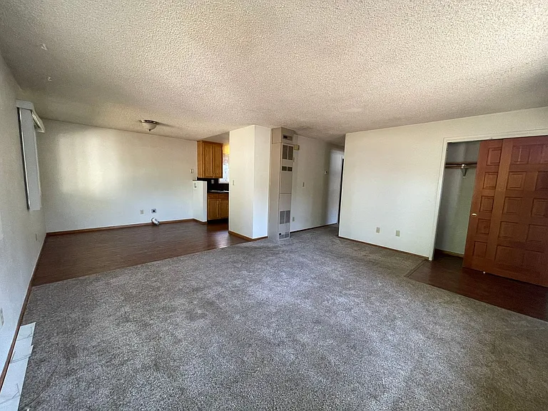 827 & 829 NW 29th St — Photo 3