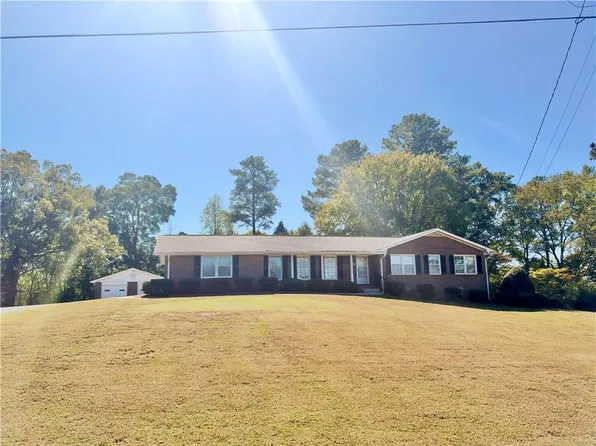 13 Oakdale Dr, Cartersville, GA 30120