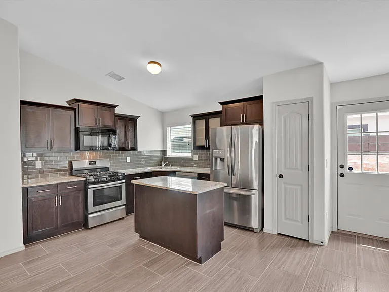 14900 Tim Hardaway Dr — Photo 16