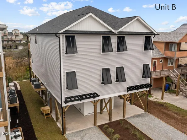 415 N New River Drive #B, Surf City, NC 28445