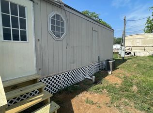 300 Christine Rd TRAILER 23, Jourdanton, TX 78026