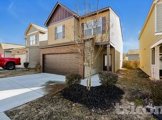 37 Longleaf Cir, Fairburn, GA 30213