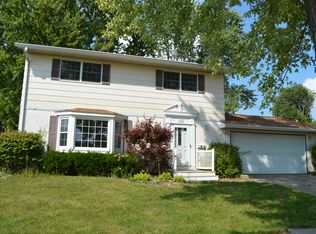 3605 34th Ave, Moline, IL 61265