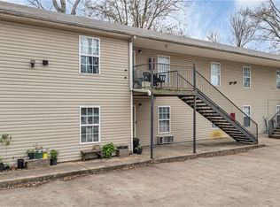 404 & 405 W Sisters Ave, Springdale, AR 72764
