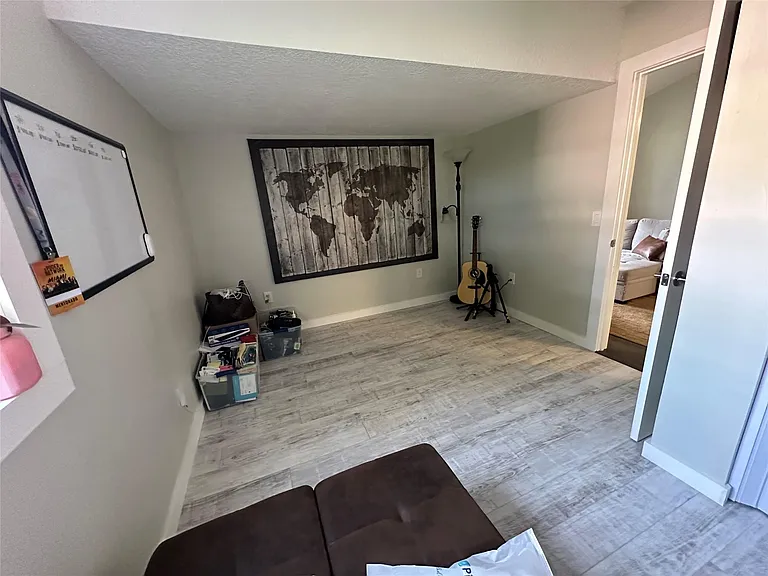 8395 Garden Gate Pl — Photo 10