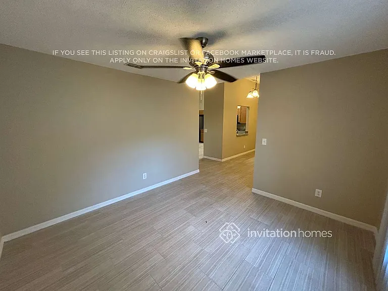 3211 Grand Pines Dr — Photo 3