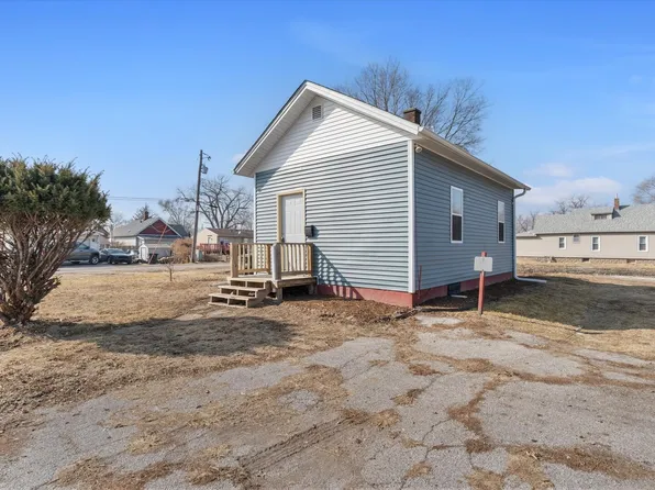 621 7th Ave, Rock Island, IL 61201