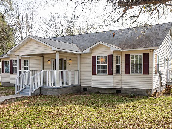2nd image of 1156 Middle Dr