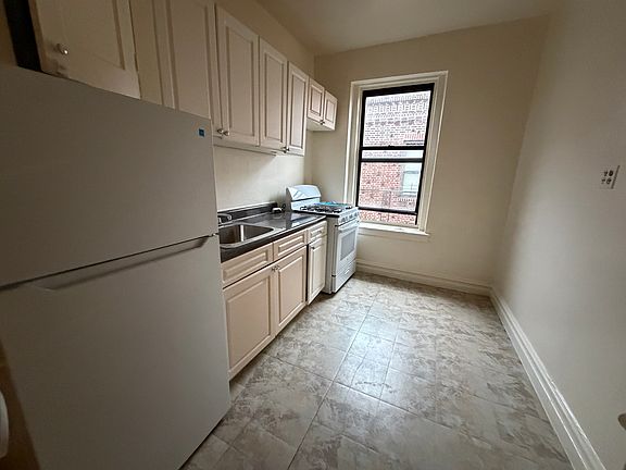 3rd image of 8714 129th St #6B