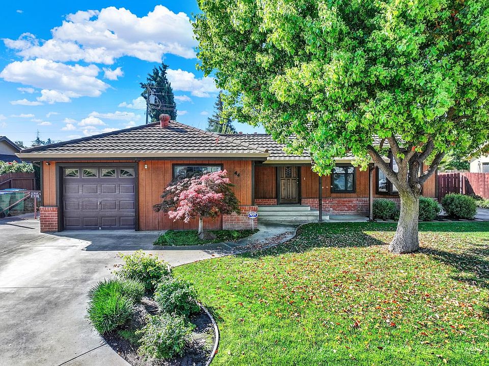 1st image of 44 W La Mesa Avenue
